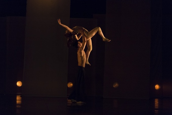 Award-winning contemporary Vietnamese dance, music at Opera House - 1