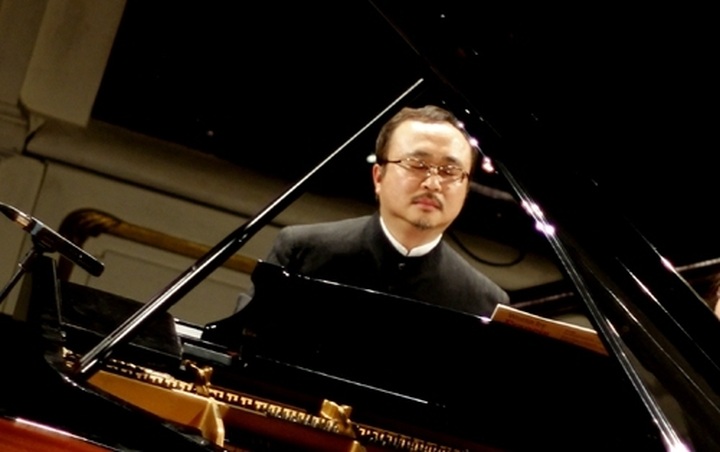 Pianist Dang Thai Son to perform love concerto - 1 Pianist Dang Thai Son to perform love concerto - 1