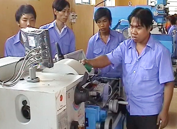 Vietnam to intensify vocational training - 2 Vietnam to intensify vocational training - 2