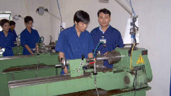 Vocational training in a mess - 1 Vocational training in a mess - 1