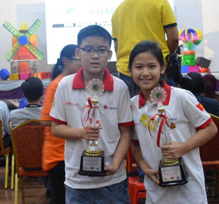 Vietnamese students win big at international robotics contest - 1