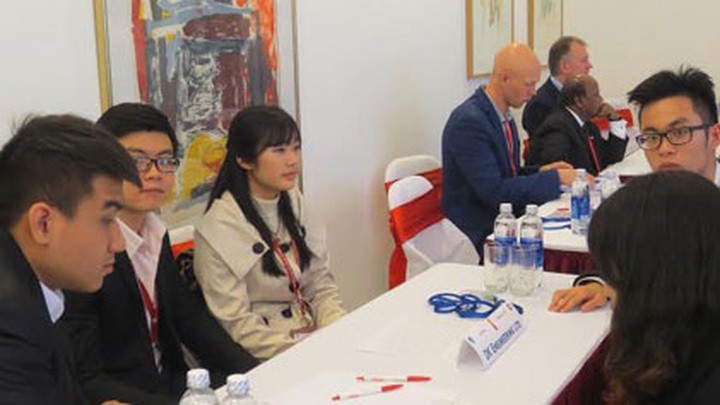 Danish Embassy to host big Hanoi jobs fair - 1