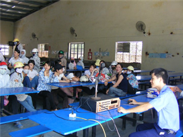 Nghe An workers strike - 7