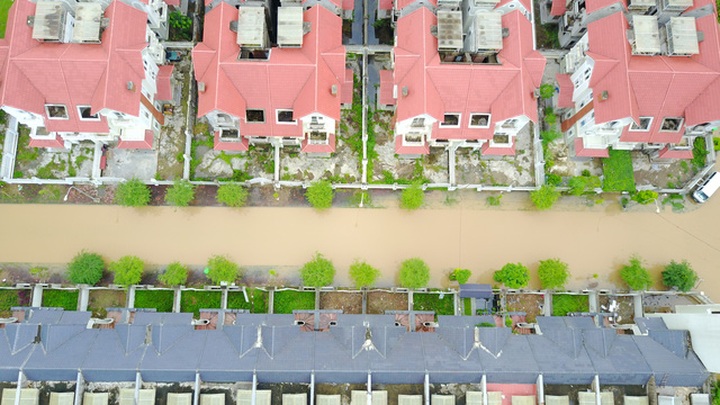 Hanoi faces floods as lakes filled in - 10 Hanoi faces floods as lakes filled in - 10