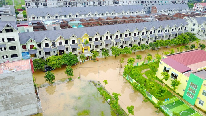 Hanoi faces floods as lakes filled in - 5 Hanoi faces floods as lakes filled in - 5