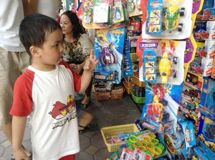 Ministry cracks down on poor quality toys - 1 Ministry cracks down on poor quality toys - 1