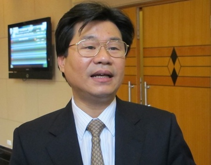 Official decries Vietnam’s investment policies - 1