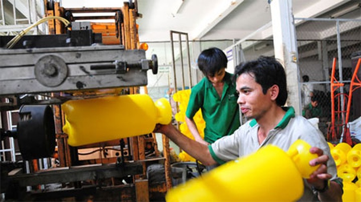 Lending cap fails to affect enterprises - 1 Lending cap fails to affect enterprises - 1