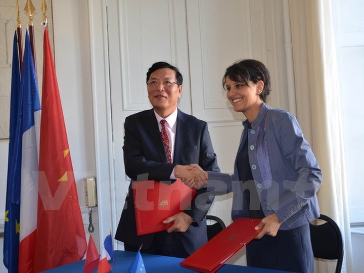 Vietnam looks to tighten education cooperation with France - 1 Vietnam looks to tighten education cooperation with France - 1