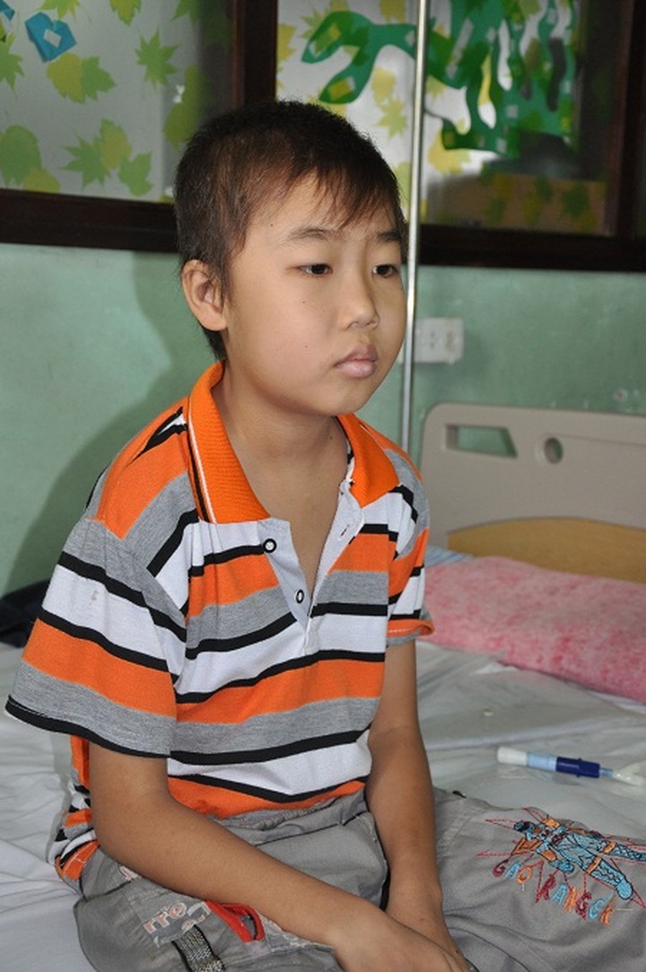 Little boy struck with kidney failure - 1