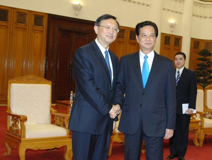 PM: Vietnam resolutely safeguards its sovereignty - 1