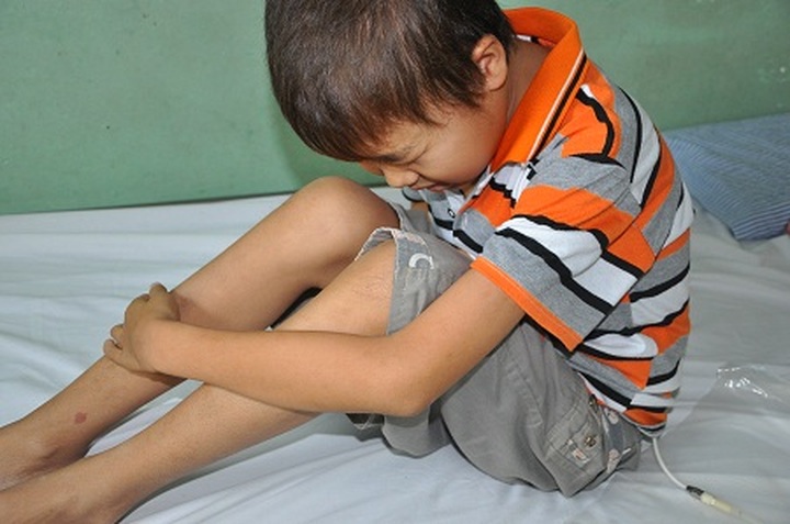 Little boy struck with kidney failure - 2