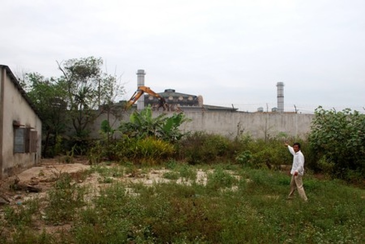 Hundreds of villagers protest against factory pollution - 2