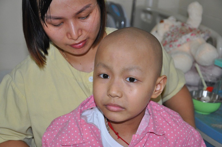 Little boy struggling with bone cancer in desperate need - 1 Little boy struggling with bone cancer in desperate need - 1