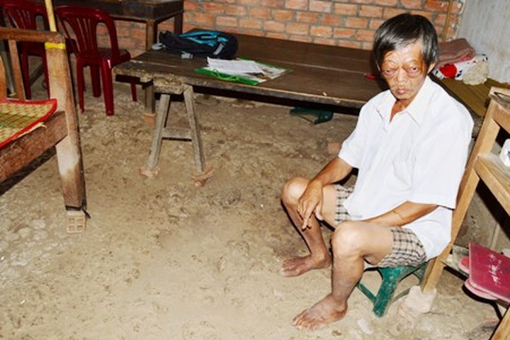 Hunger, illness blight man's struggle to support family - 3