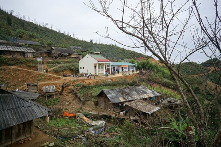 Dantri/DTiNews builds new classrooms in Son La Province - 3