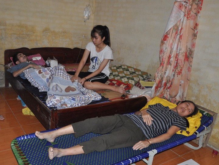 DTiNews readers support girl taking ailing parents - 2 DTiNews readers support girl taking ailing parents - 2