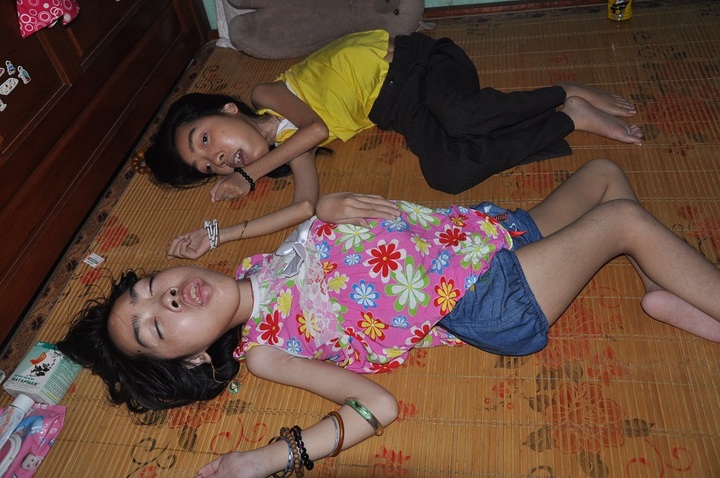 Mother agnonises over care of her two cerebral palsy daughters - 1