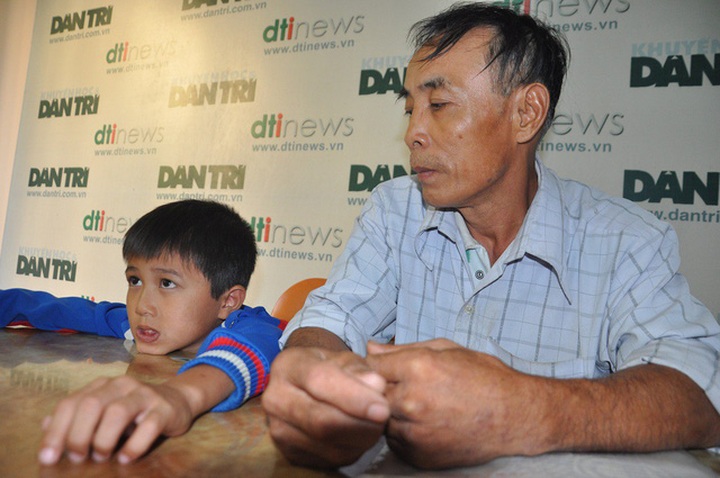 Little boy on verge of death due to lymphoma - 1