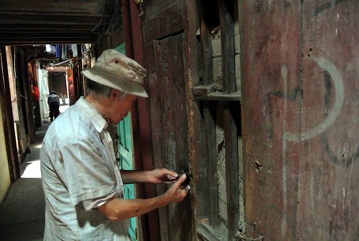 Wooden houses in Hanoi to be cleared following fire - 2