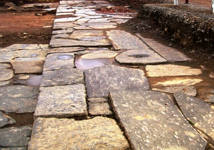 Ho Dynasty Citadel excavations reveal old path - 2 Ho Dynasty Citadel excavations reveal old path - 2