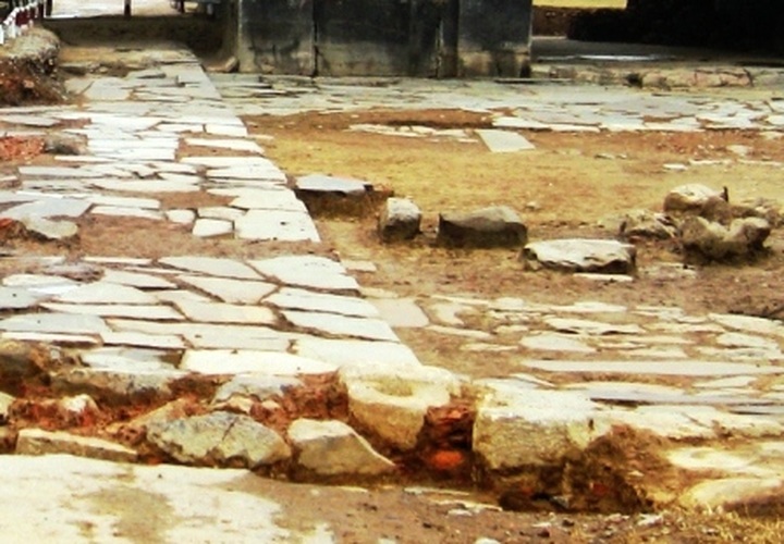 Ho Dynasty Citadel excavations reveal old path - 1 Ho Dynasty Citadel excavations reveal old path - 1
