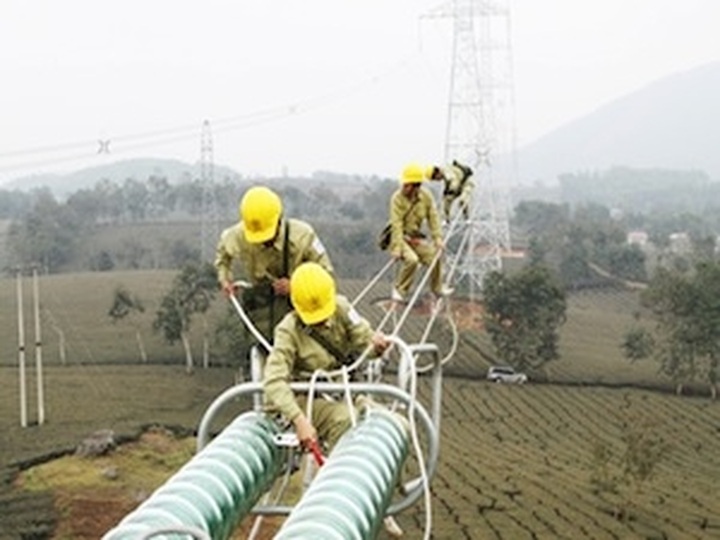 Vietnam gets 75 mln Euro credit for power grid - 1