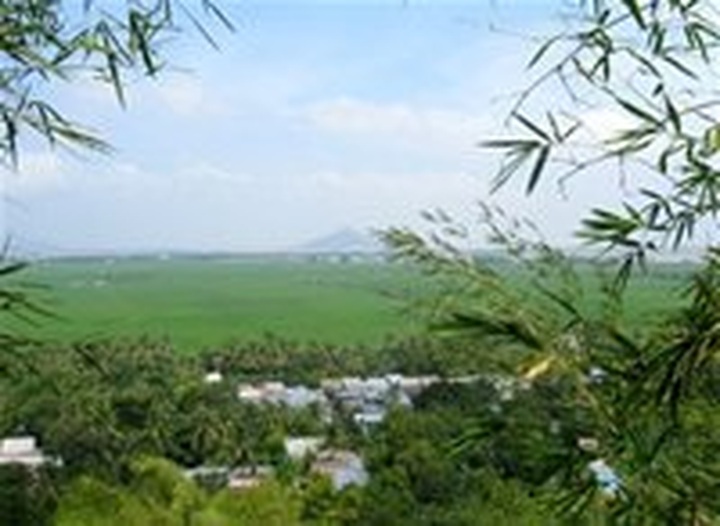 Visiting Tuong Mountain - 1 Visiting Tuong Mountain - 1