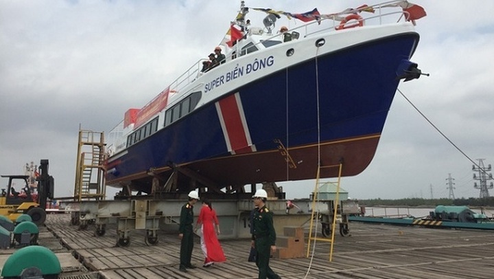 Ly Son Island’s new high-speed boat launched - 1 Ly Son Island’s new high-speed boat launched - 1