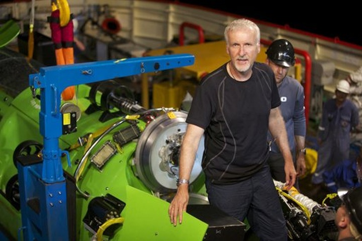 James Cameron reaches deepest spot on Earth - 1 James Cameron reaches deepest spot on Earth - 1