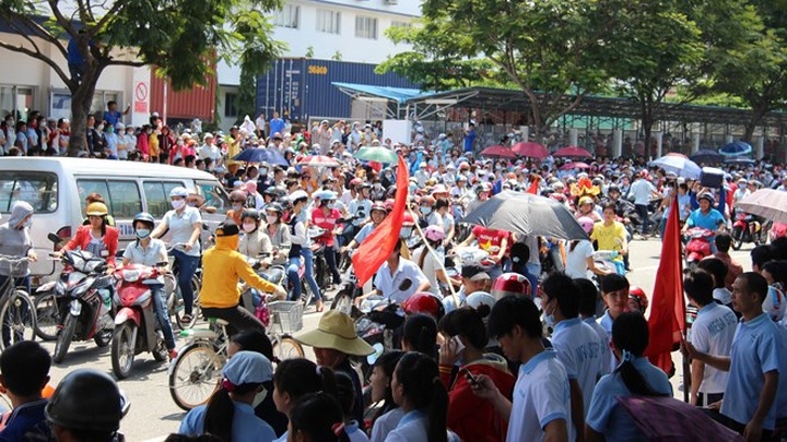 Agitators detained in anti-China protest - 1 Agitators detained in anti-China protest - 1