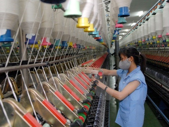 Standard Chartered Bank raises GDP forecast - 1