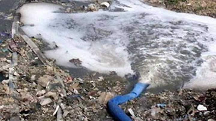 Hanoi to get touch on environmental violations in 2014 - 1