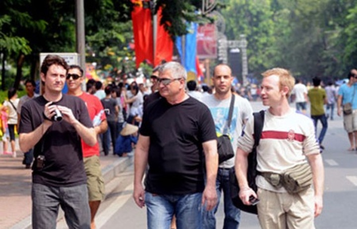 Foreign arrivals up 9.4 percent in eight months - 1 Foreign arrivals up 9.4 percent in eight months - 1