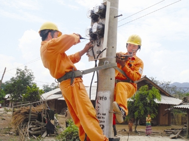 EVN forced to buy power from China - 1 EVN forced to buy power from China - 1