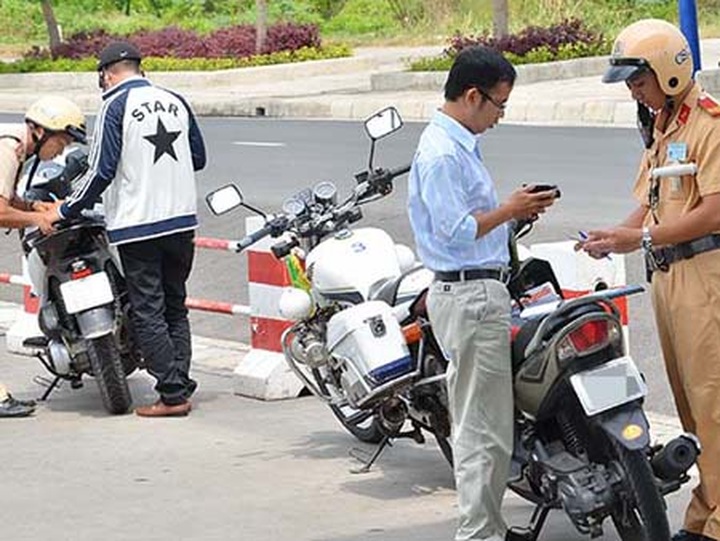 Draft law allowing police to collect fines causes concern - 1