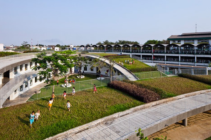 Green kindergarten wins major award for architect Vo Trong Nghia - 4