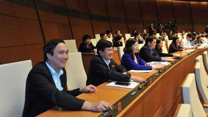 NA adopts two important resolutions on Long Thanh Airport and HCM City - 1