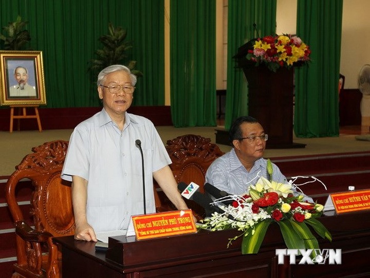 Party leader asks Binh Thuan to develop maritime economy - 1