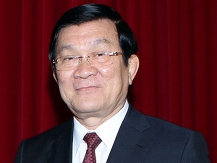 Vietnam attaches importance to developing ties with China - 1