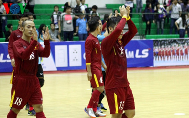 Futsal team arrives in Spain ahead of World Cup - 1 Futsal team arrives in Spain ahead of World Cup - 1