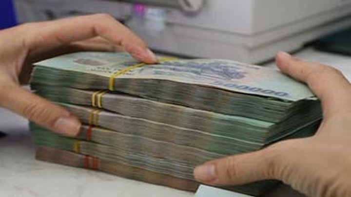 NA to consider VND29,000 billion bailout package - 1