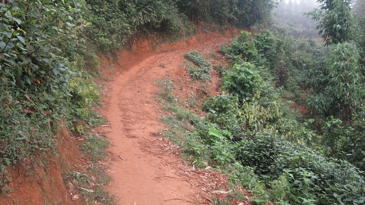 Teachers struggle in mountainous area - 1 Teachers struggle in mountainous area - 1