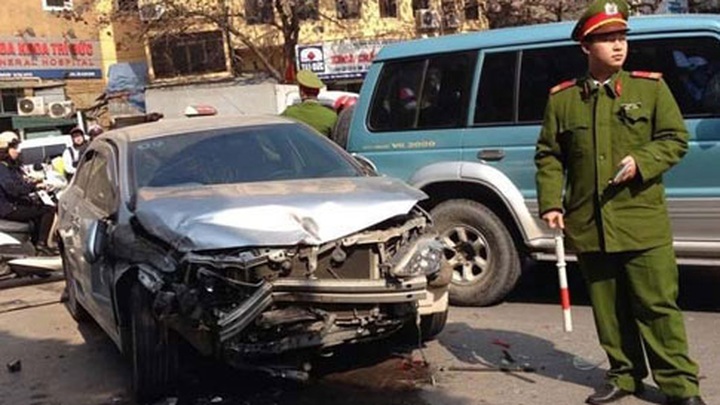 250 die in traffic accidents during Tet - 1