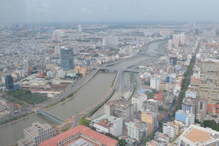 HCM City 39 years after Reunification Day - 2