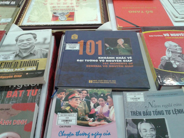 Photos of late General Vo Nguyen Giap on display - 2
