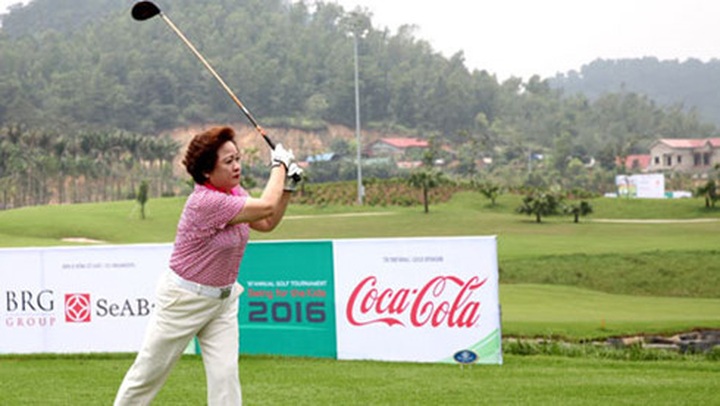 10th annual ‘Swing for the Kids’ golf outing benefits needy - 1 10th annual ‘Swing for the Kids’ golf outing benefits needy - 1