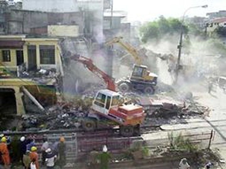 Land and land clearance a cause for complaint - 1 Land and land clearance a cause for complaint - 1