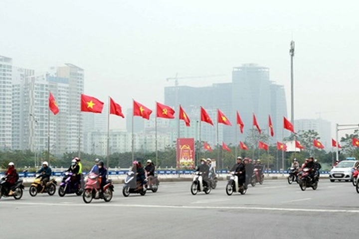 Ha Noi proposes to hold street-lighting contest - 1