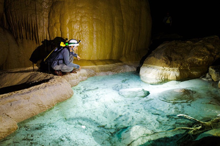 Quang Binh opens Hang Va-Nuoc Nut discovery tour - 2 Quang Binh opens Hang Va-Nuoc Nut discovery tour - 2